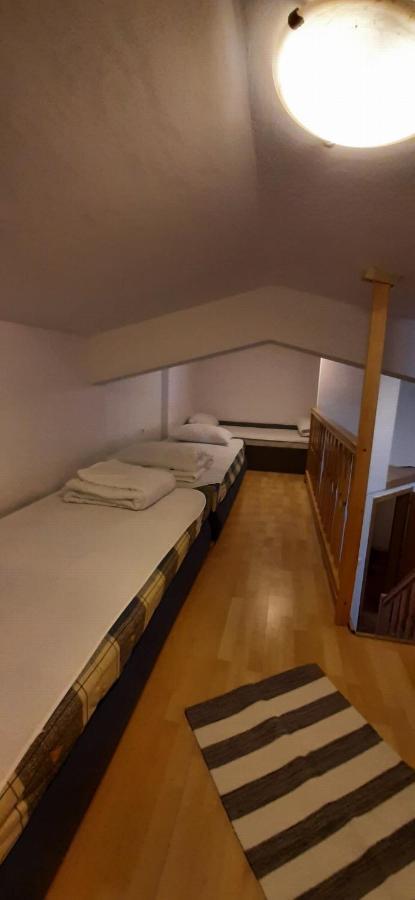 Villa Dobra Family Apartments Vir Eksteriør bilde