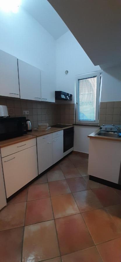 Villa Dobra Family Apartments Vir Eksteriør bilde