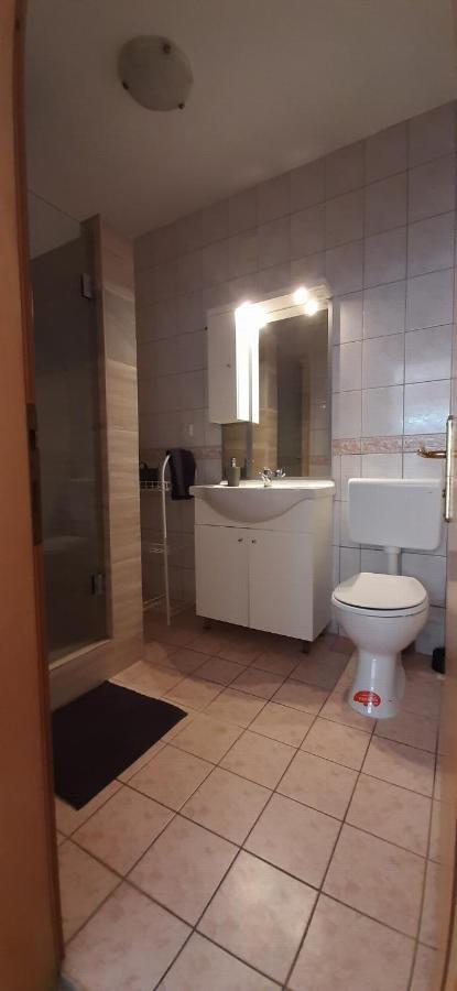 Villa Dobra Family Apartments Vir Eksteriør bilde