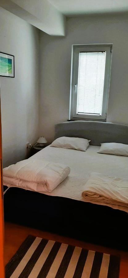 Villa Dobra Family Apartments Vir Eksteriør bilde
