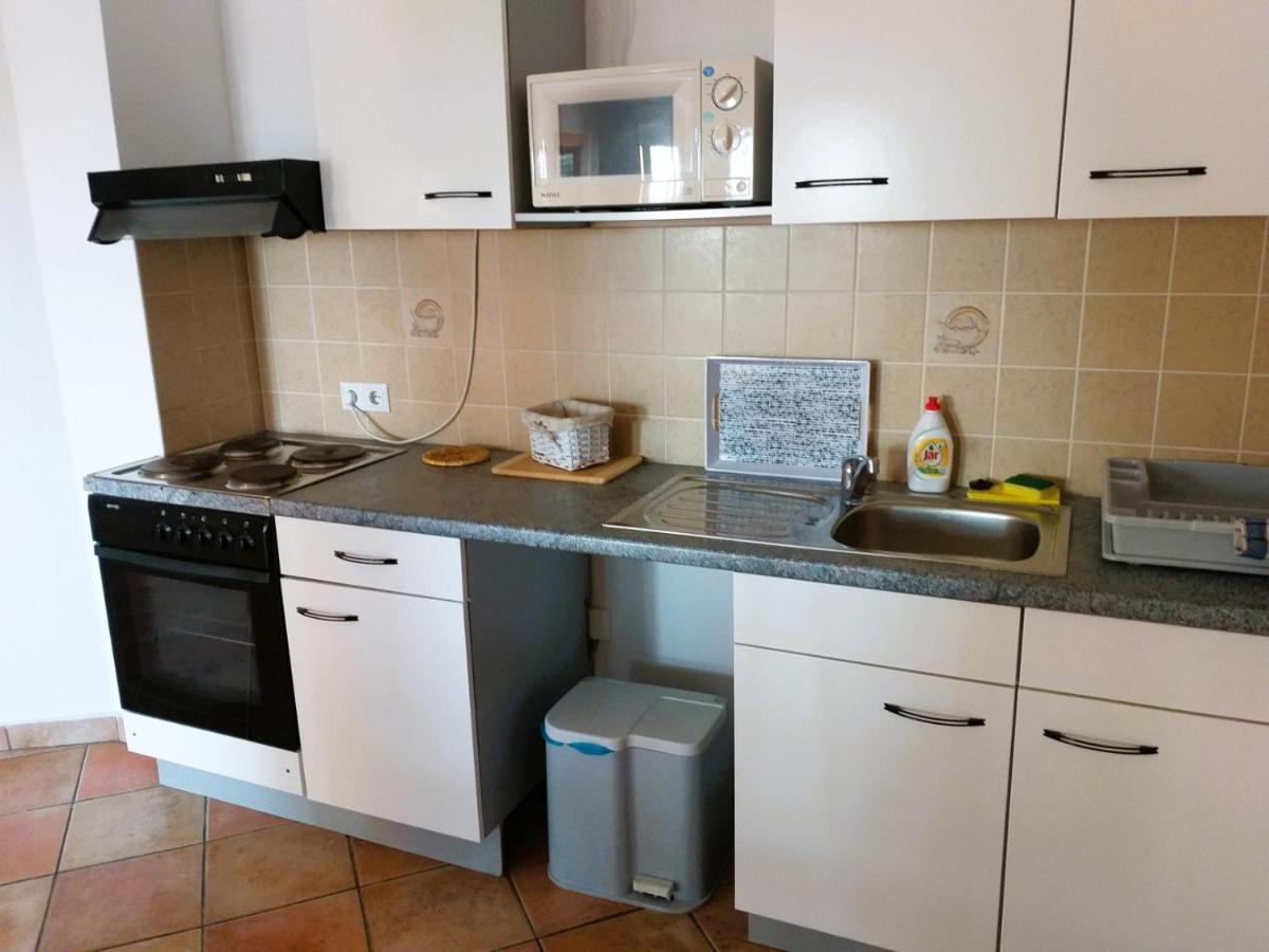 Villa Dobra Family Apartments Vir Eksteriør bilde