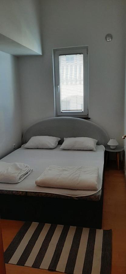 Villa Dobra Family Apartments Vir Eksteriør bilde